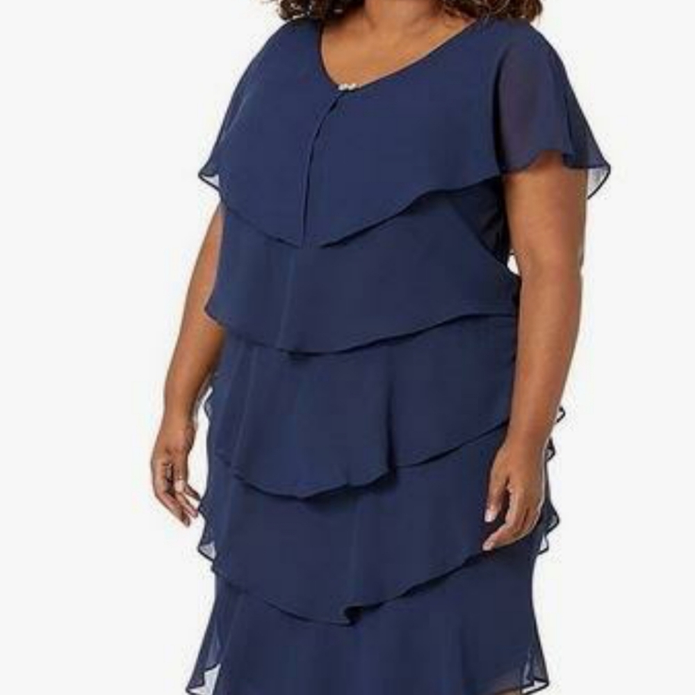 SLNY Womens Plus Tiered Pebble Dress - 20W